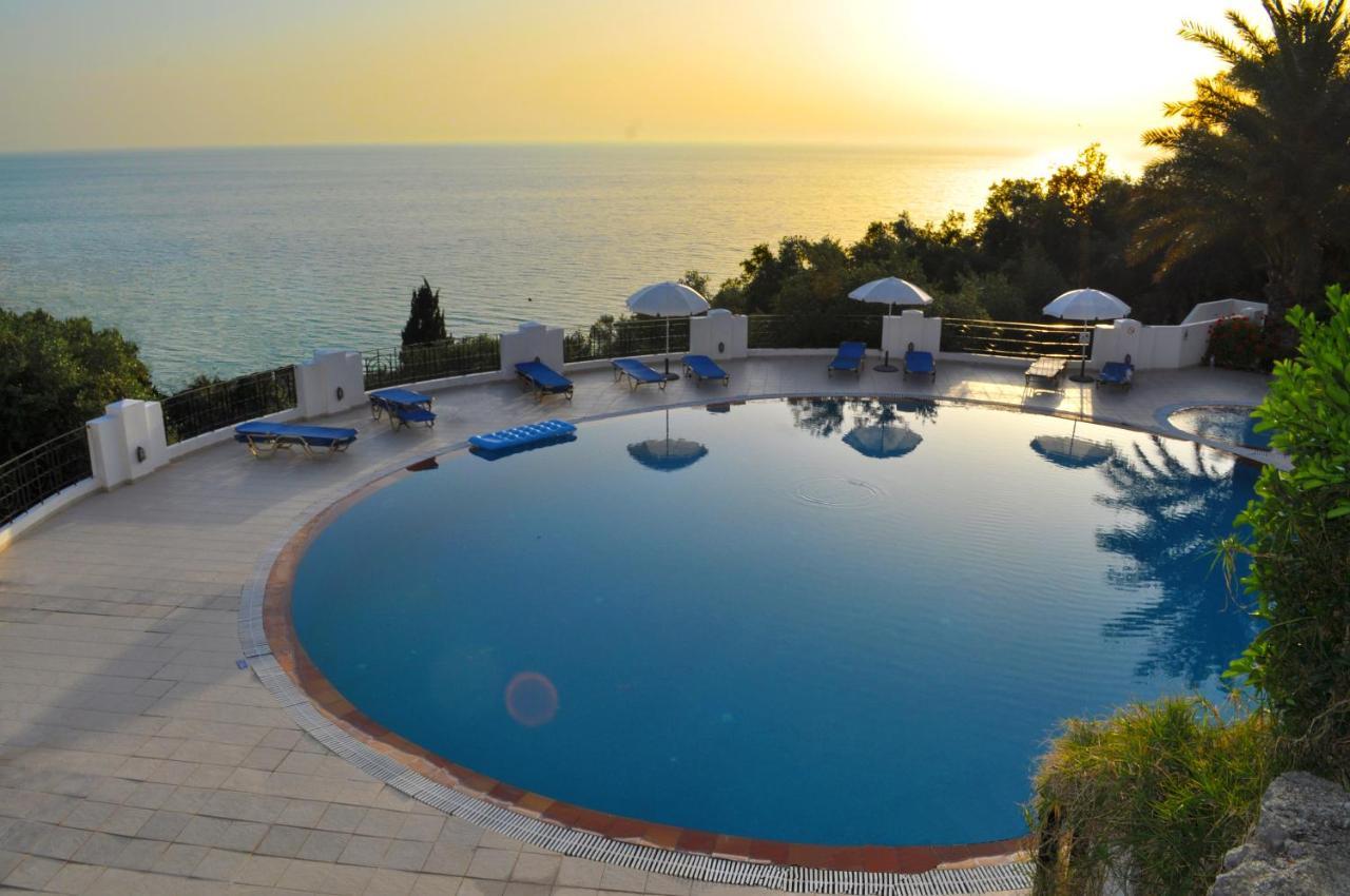 Maria With Amazing Pool - Agios Gordios Beach, Corfu Apartment *