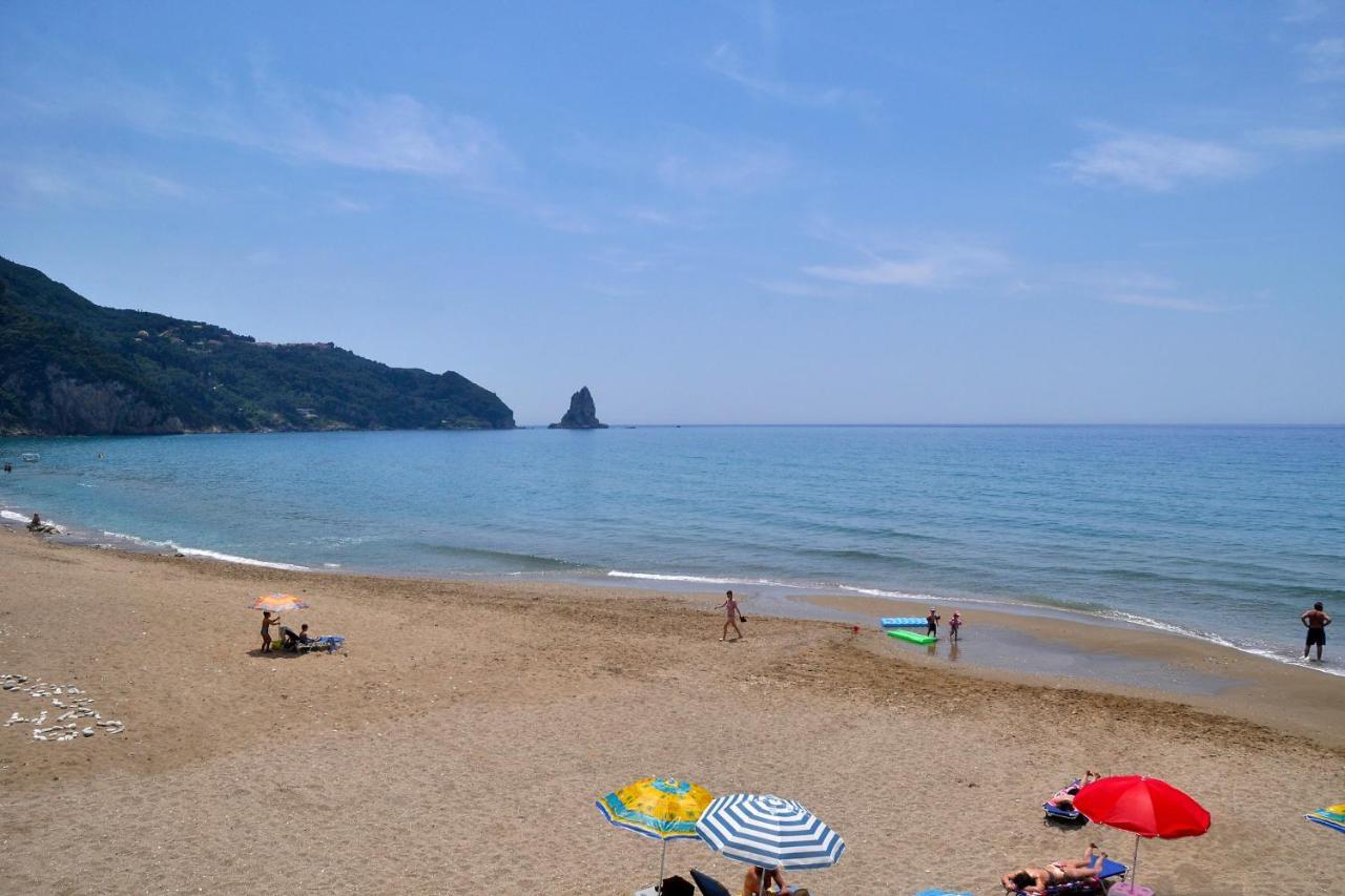 Maria With Amazing Pool - Agios Gordios Beach, Corfu Apartment