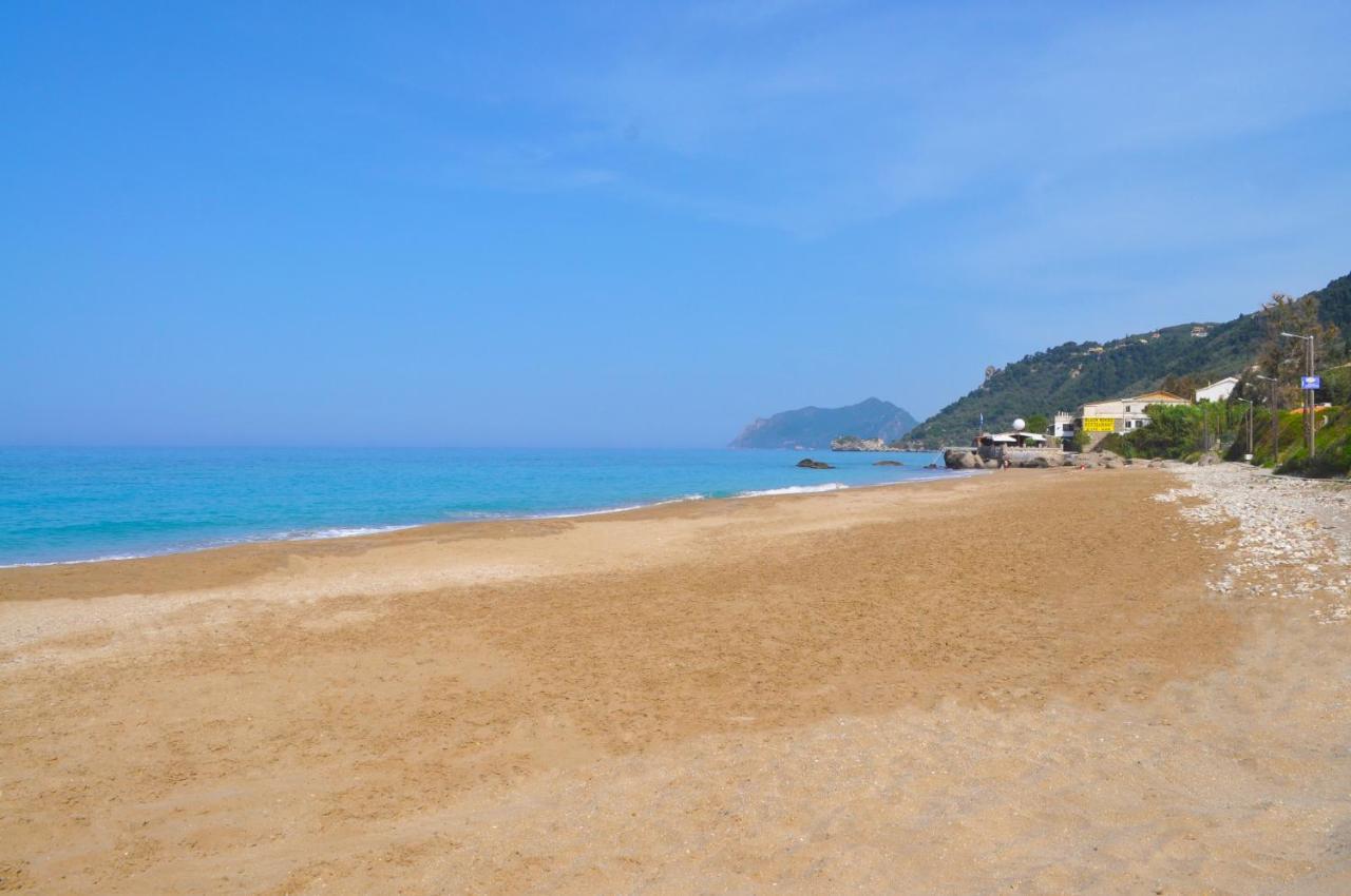 Maria With Amazing Pool - Agios Gordios Beach, Corfu *